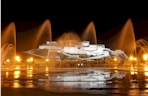 Lhasa: Potala notturno con fontana, di Adolfo Carli